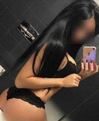 Полина, телефон проститутки 8 912 649-47-25